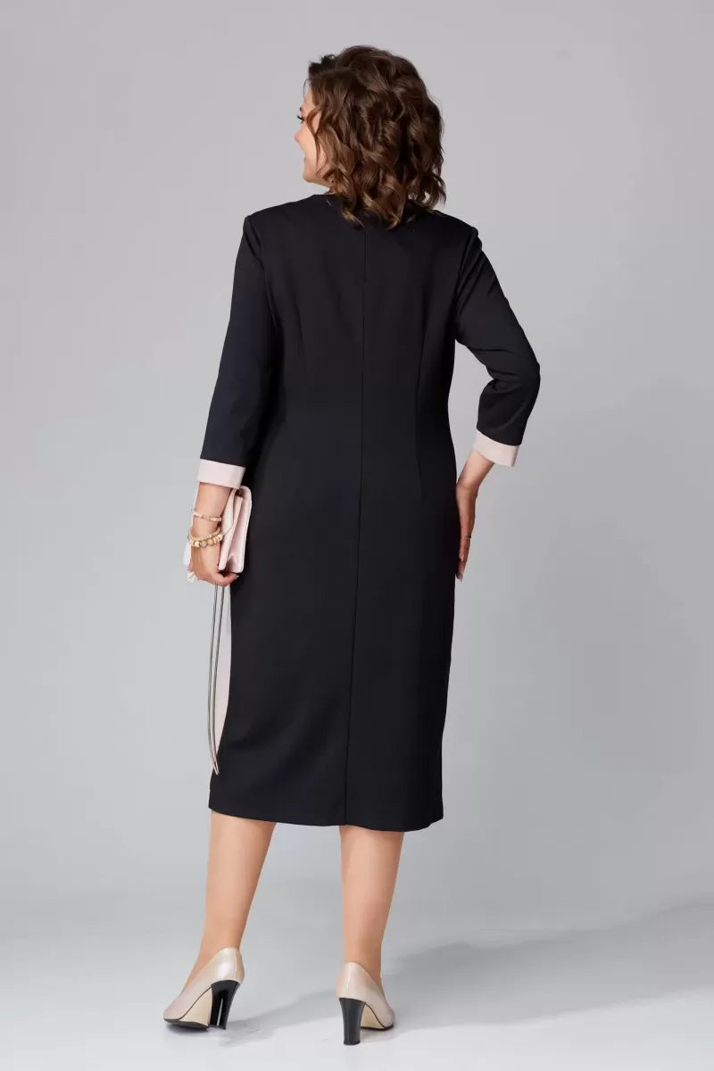 Fenna Grace | Robe Midi Élegante à Col V