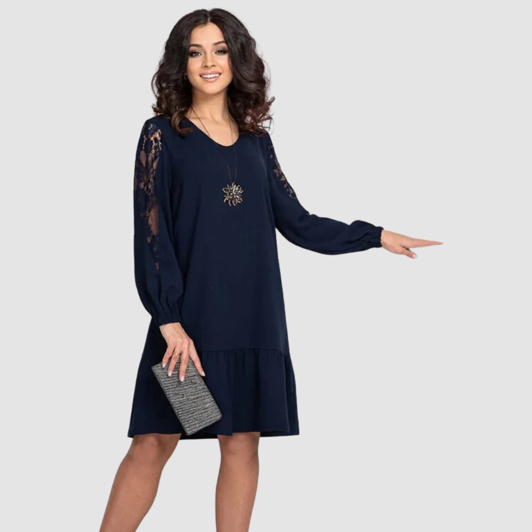 Lowri Quinn | Robe Midi à Manches en Dentelle