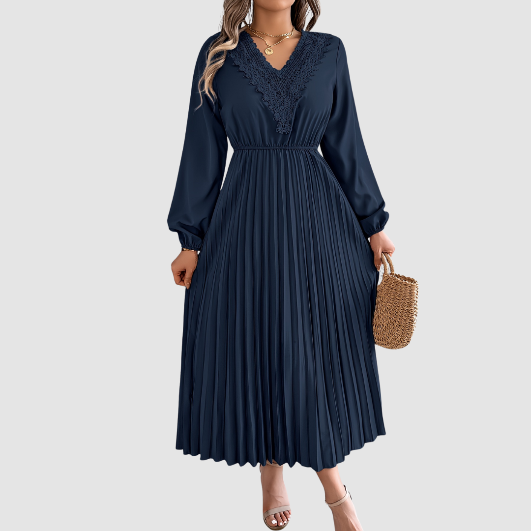 Rosalind Quinn | Robe A-Line en Dentelle à Col V