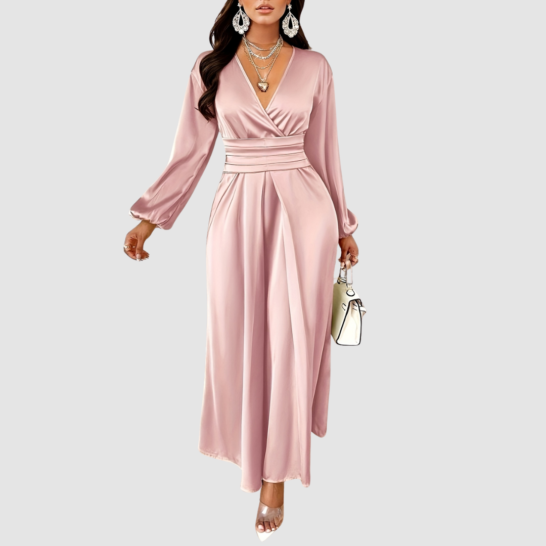 Eleanor Bloom - Robe Maxi en Satin Plissé