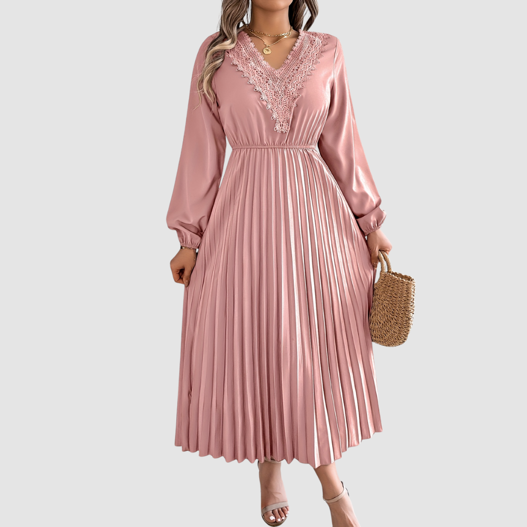 Rosalind Quinn | Robe A-Line en Dentelle à Col V