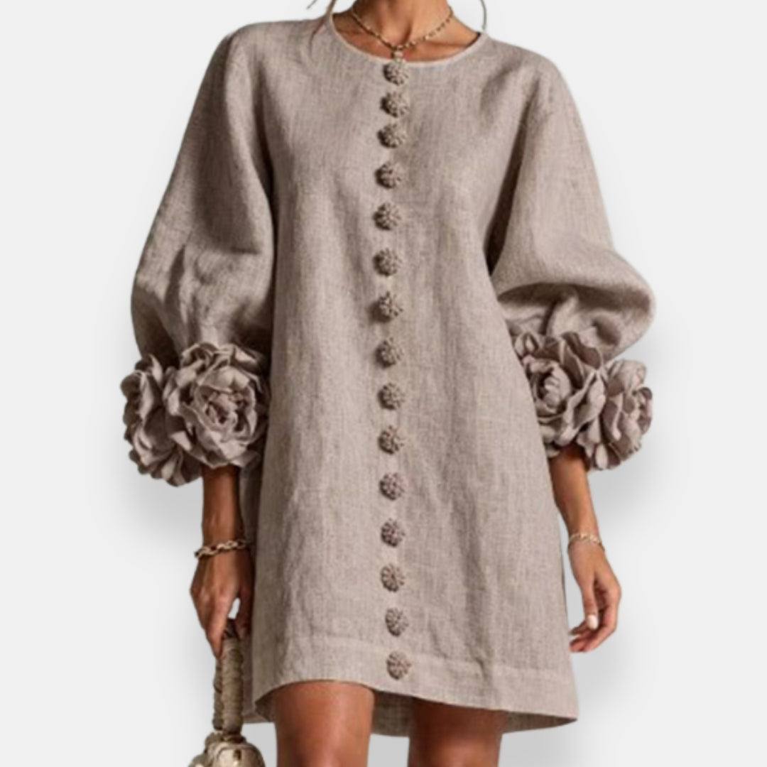 Marcelle | Robe à fleurs en relief