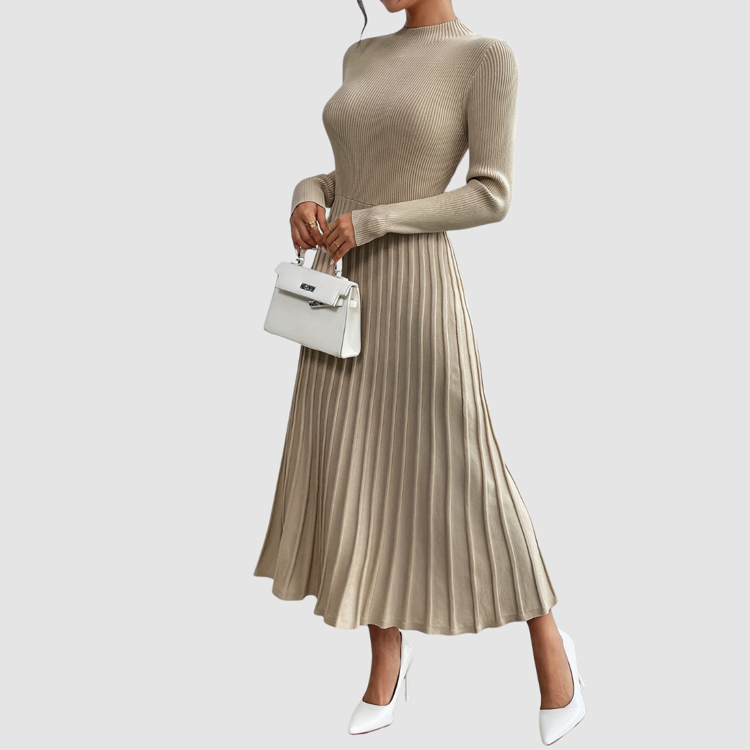 Evelyn Grace | Robe Maxi à Col Montant et Manches Longues
