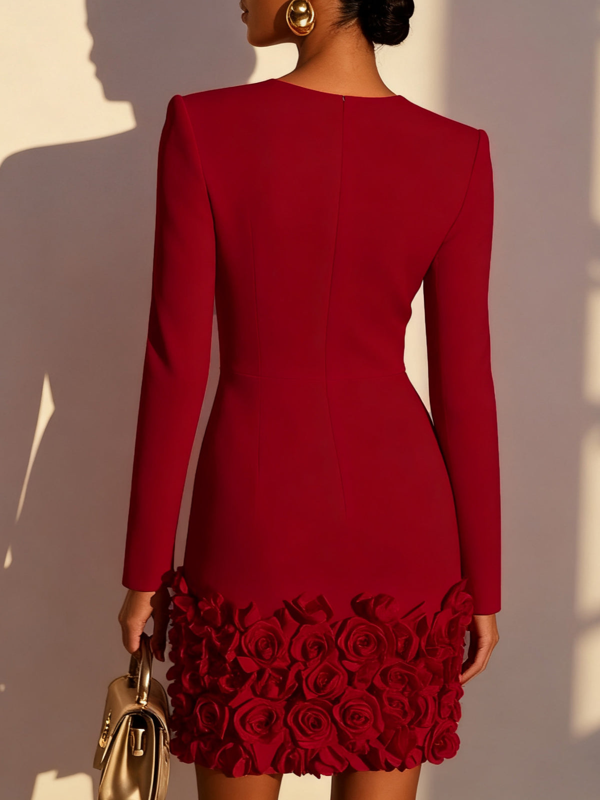 Rosalie | Robe Cintrée à Ourlet Fleuri en Relief