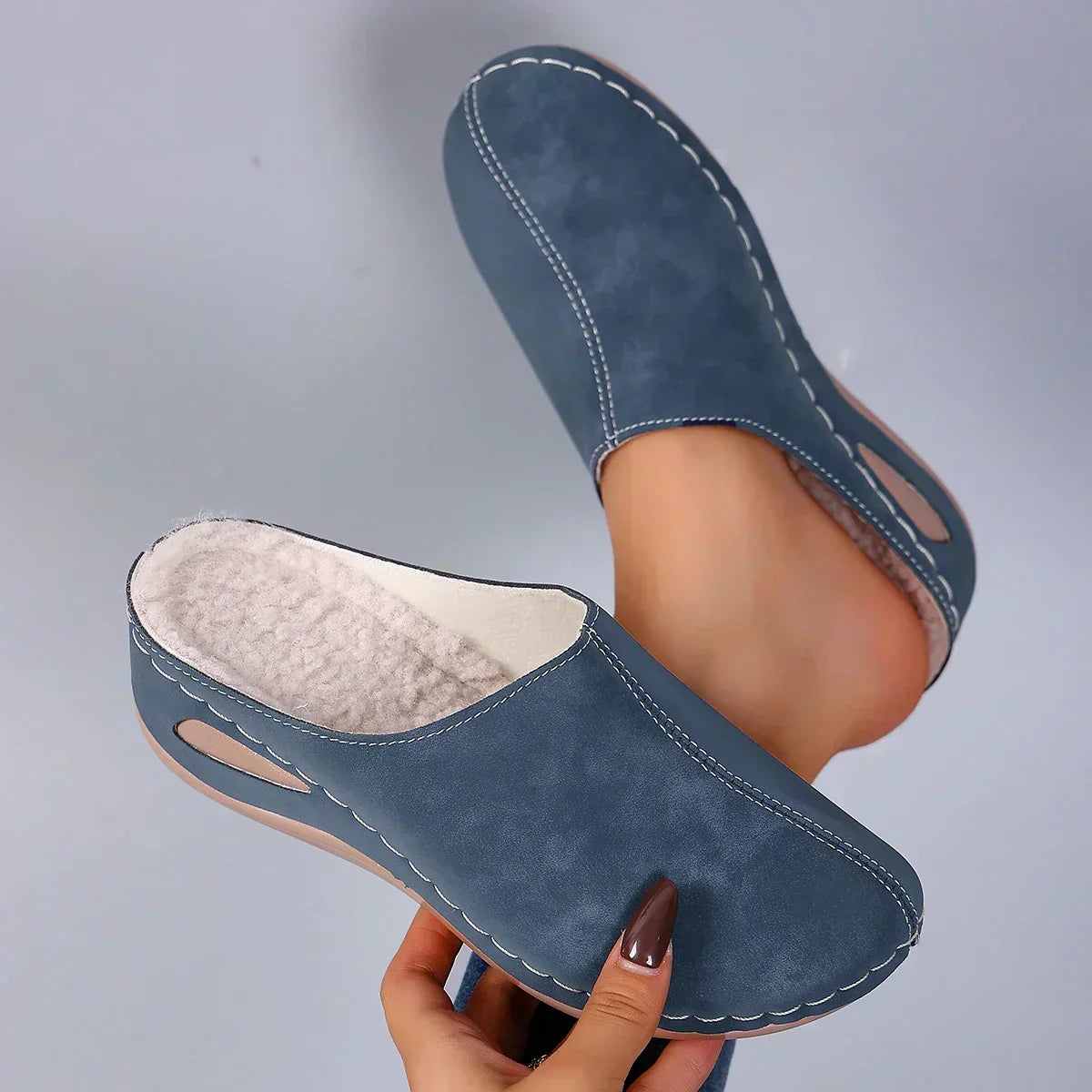 Hortense | Chaussons Ouverts à Intérieur Bouclé