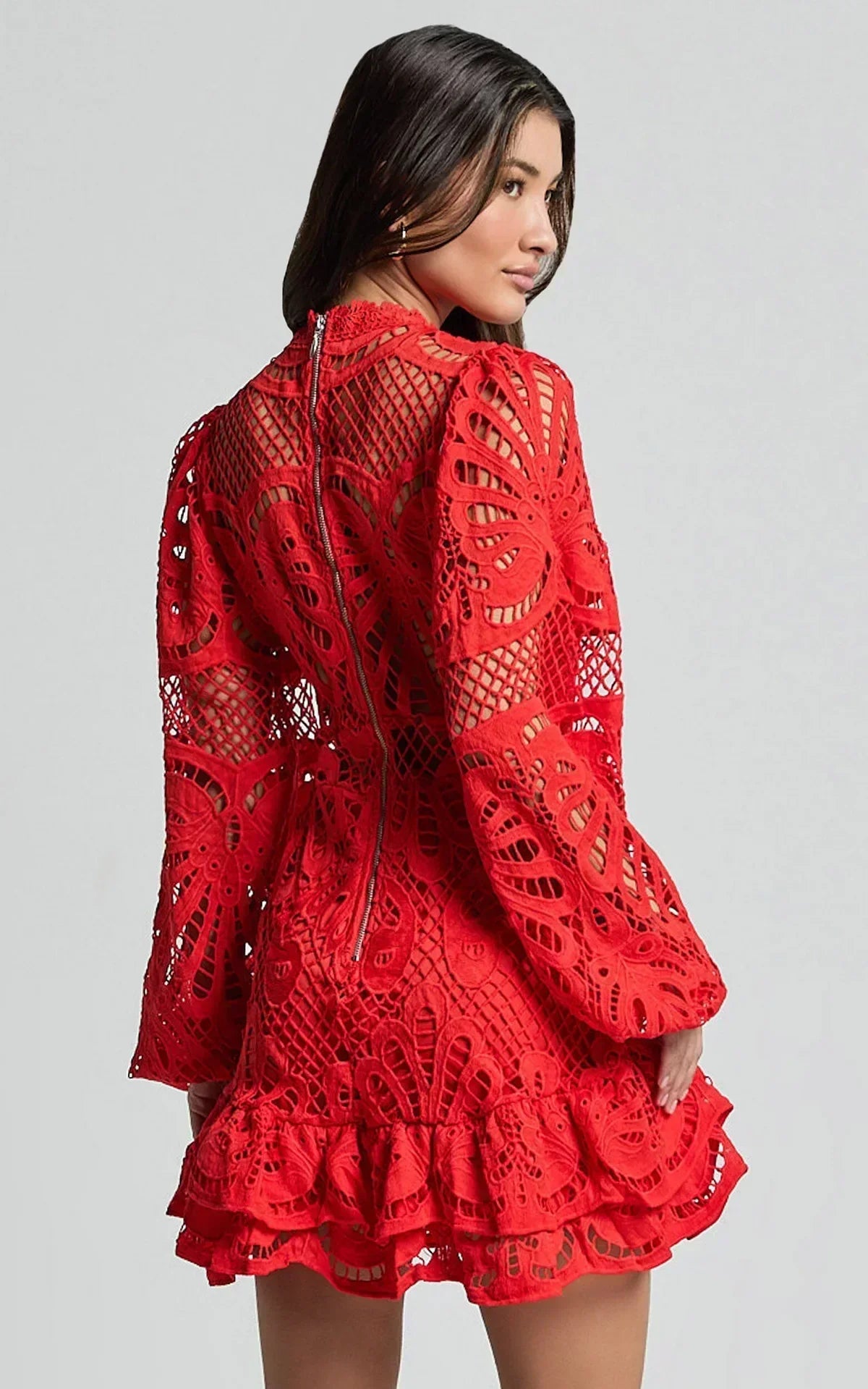Lilly - Robe Mini Élégante à Col Montant