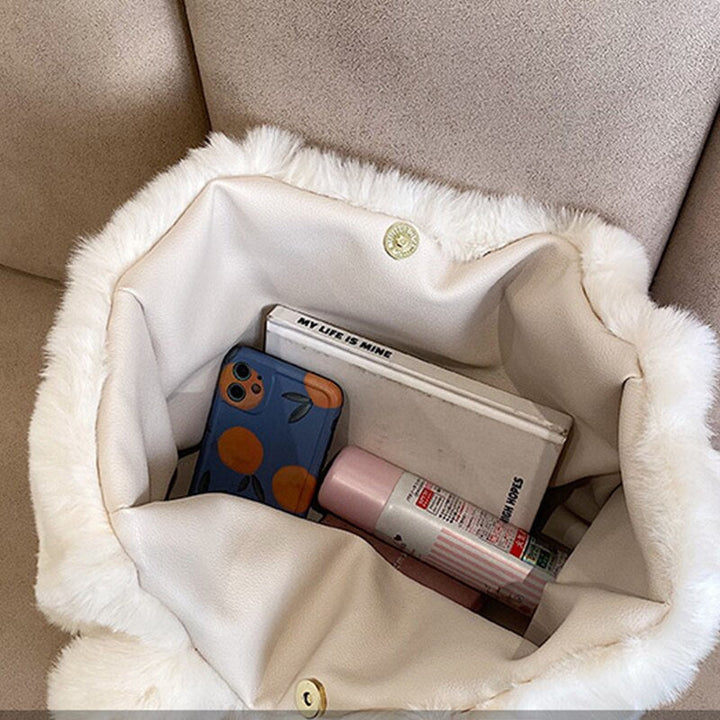 Dante – Sac à Main Peluche Luxueux | Incontournable de l'Hiver