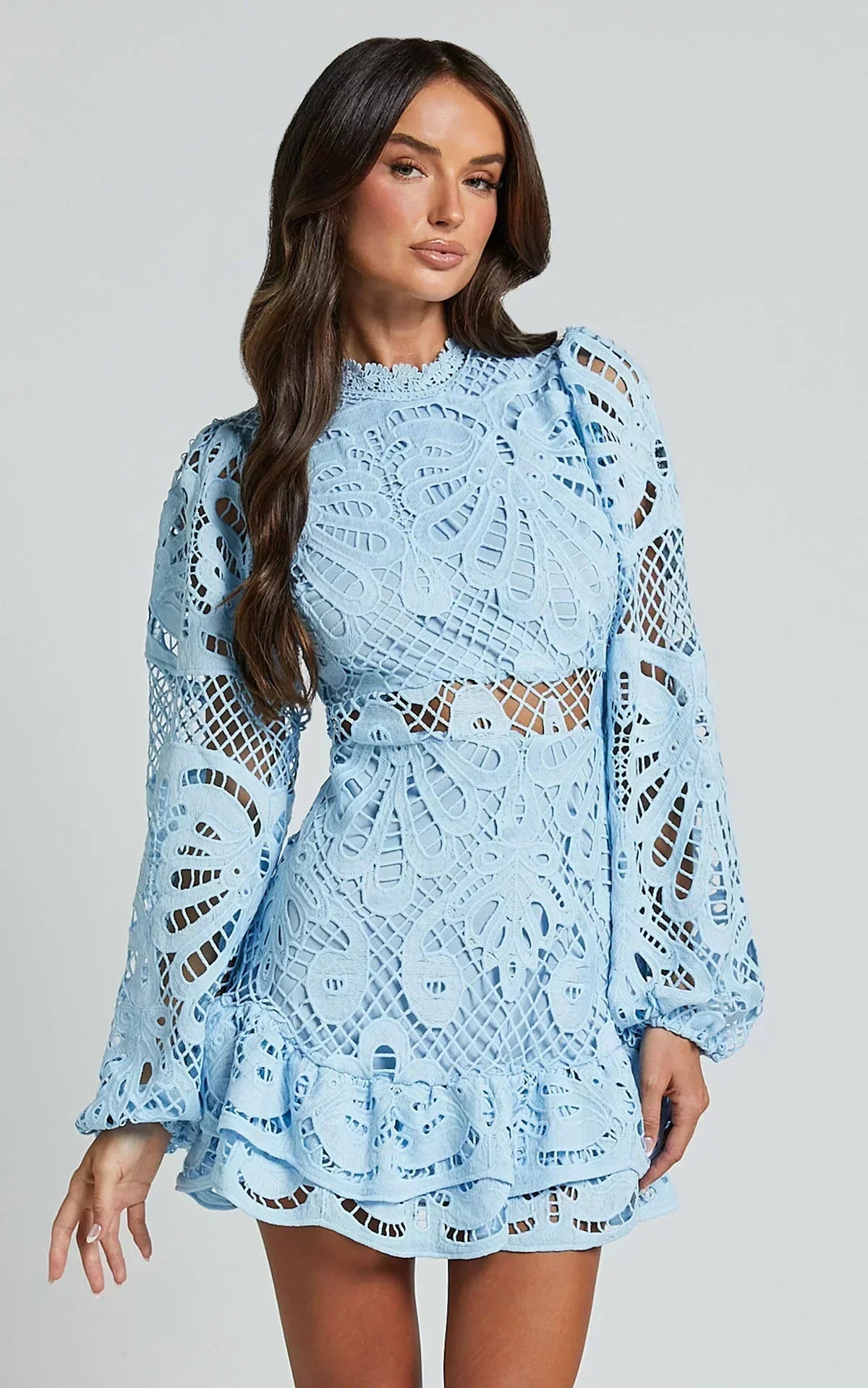 Lilly - Robe Mini Élégante à Col Montant